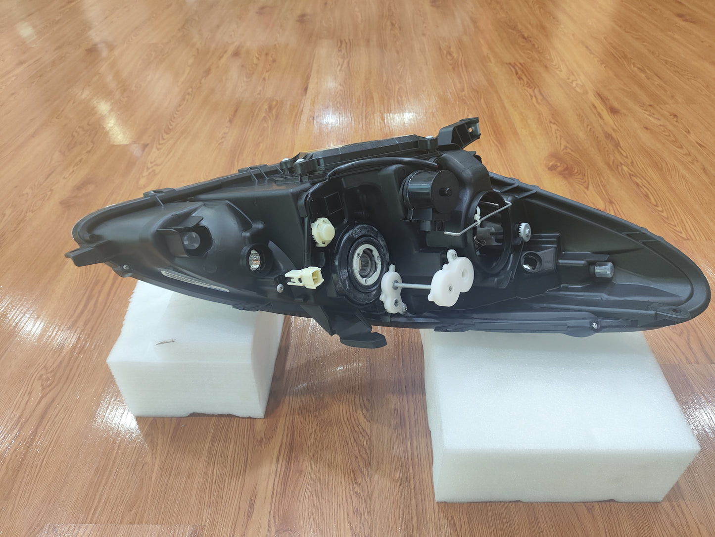 Lexus ES330 2005-2006 Headlight Front Left 20-6686-01-1A