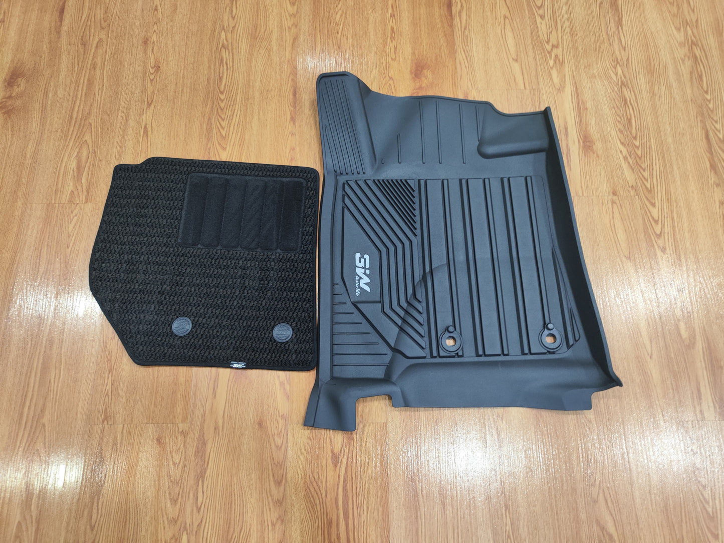 Lexus LX570 (2013-2022) And Land Cruiser LC 200 (2008-2021) 3 Row Floor Mat Double-Layer