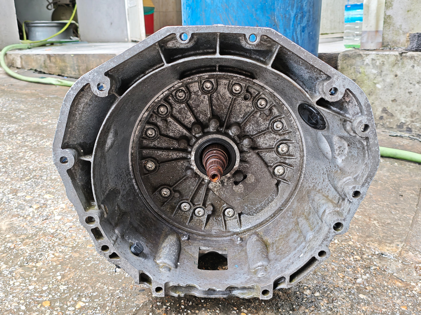 ROLLS-ROYCE WRAITH (2013-2014) R55 6.6L 8615281 8HP-90 Gear Box Used