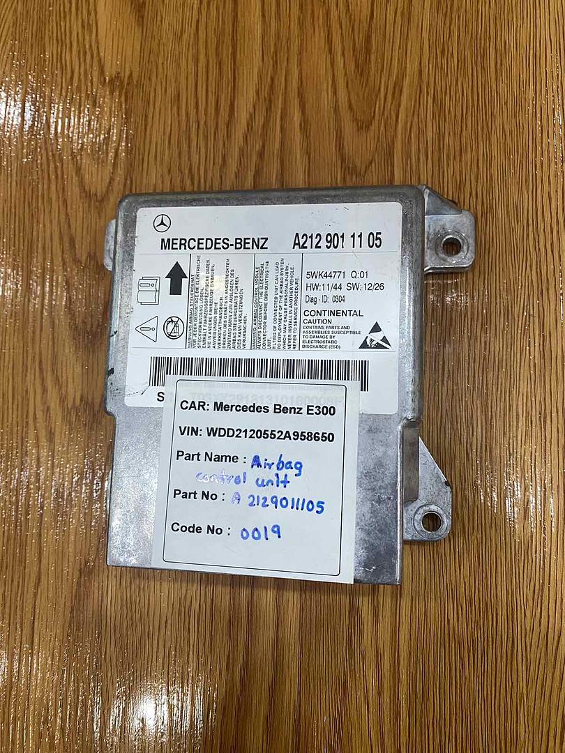 Mercedes-Benz E300 2014 W212 Airbag Control Unit (used) - A2129011105