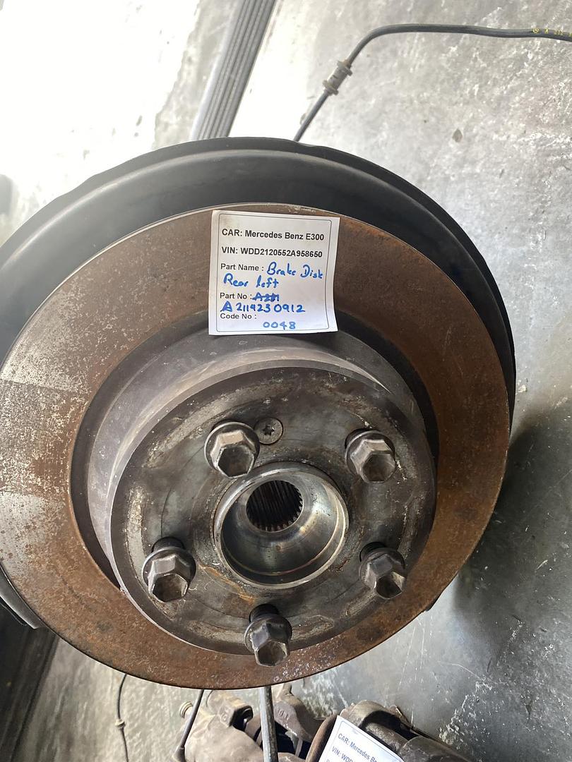 Mercedes-Benz E300 2014 W212 Brake Rotor Disc Rear Left (used) - A2114230912