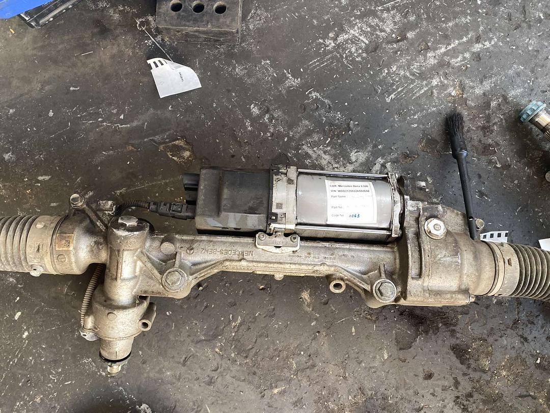 Mercedes-Benz E300 2014 W212 Steering Rack (used) - A2124609700