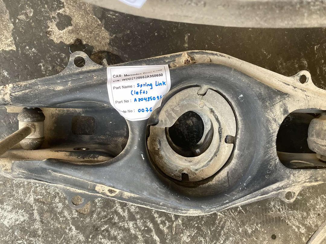 Mercedes-Benz E300 2014 W212 Spring Link Left (used) - A2043503506
