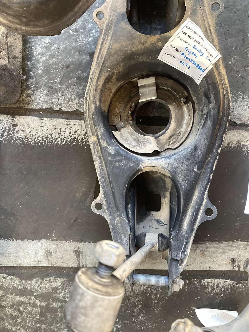 Mercedes-Benz E300 2014 W212 Spring Link Right (used) - A2043503506