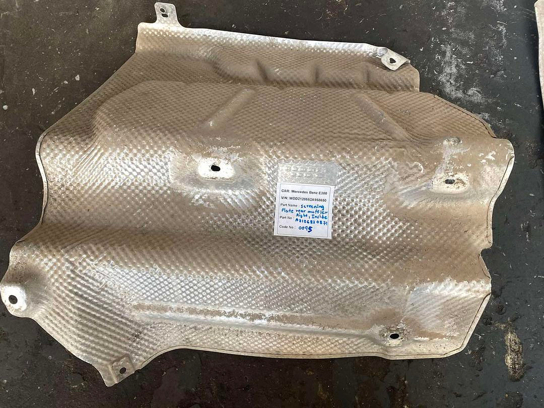 Screening Plate Rear Muffler Right Inside (used) - A2126820871