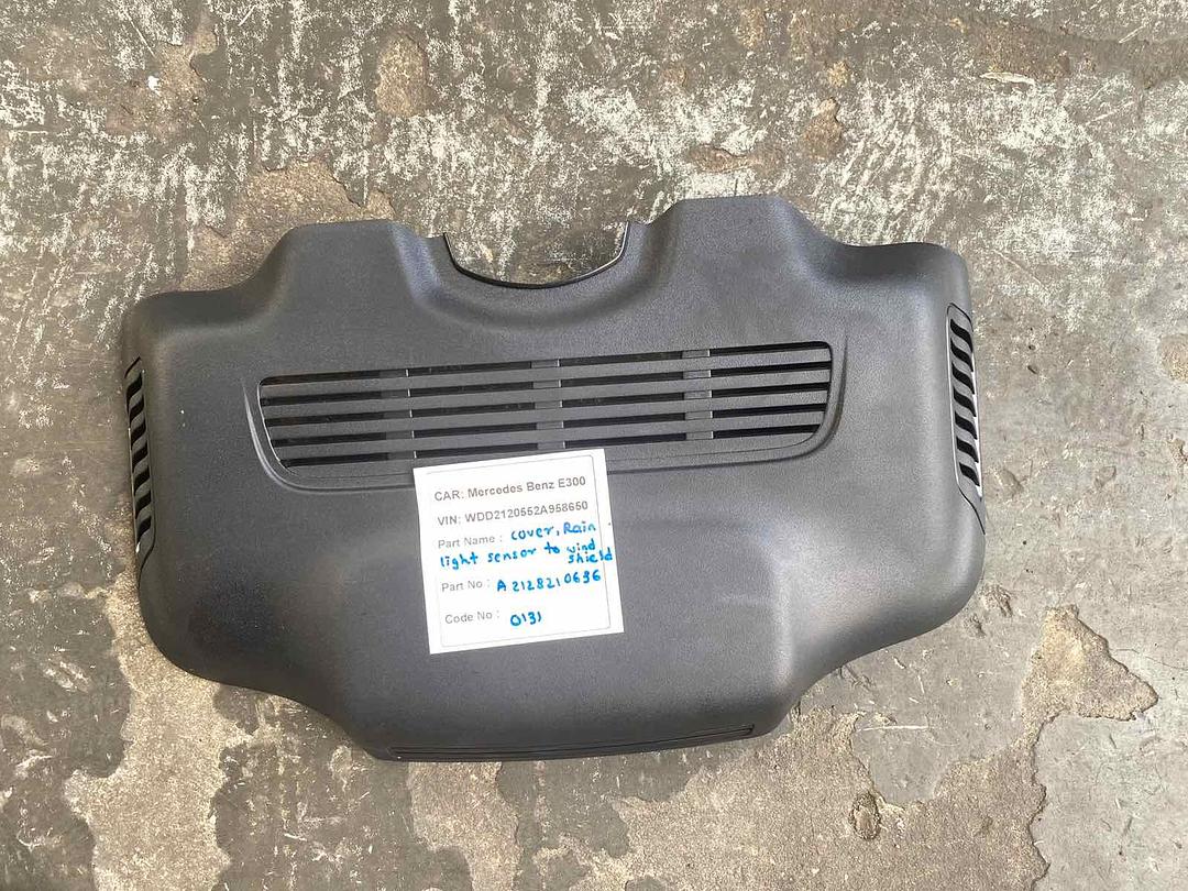 Mercedes-Benz E300 2014 W212 Cover Rain Light Sensor To Windshield (used) - A2128210636