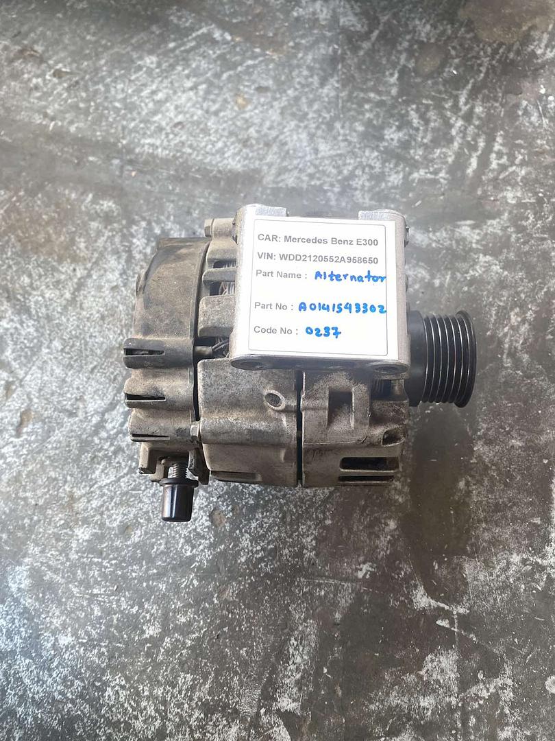 Mercedes-Benz E300 2014 W212 Alternator (used) - A0141543302