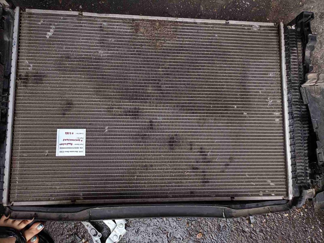 Mercedes-Benz E300 2014 W212 Radiator (used) - A2045003603