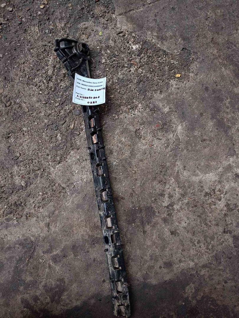 Mercedes-Benz E300 2014 W212 Side Stability (used) - A2128850863