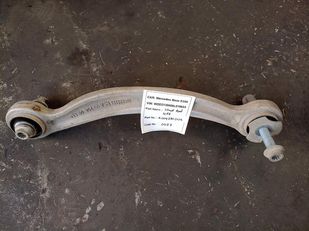 Mercedes-Benz E350 2018 W213 Rear Upper Strut Control Arm Left (used) - A2043502106