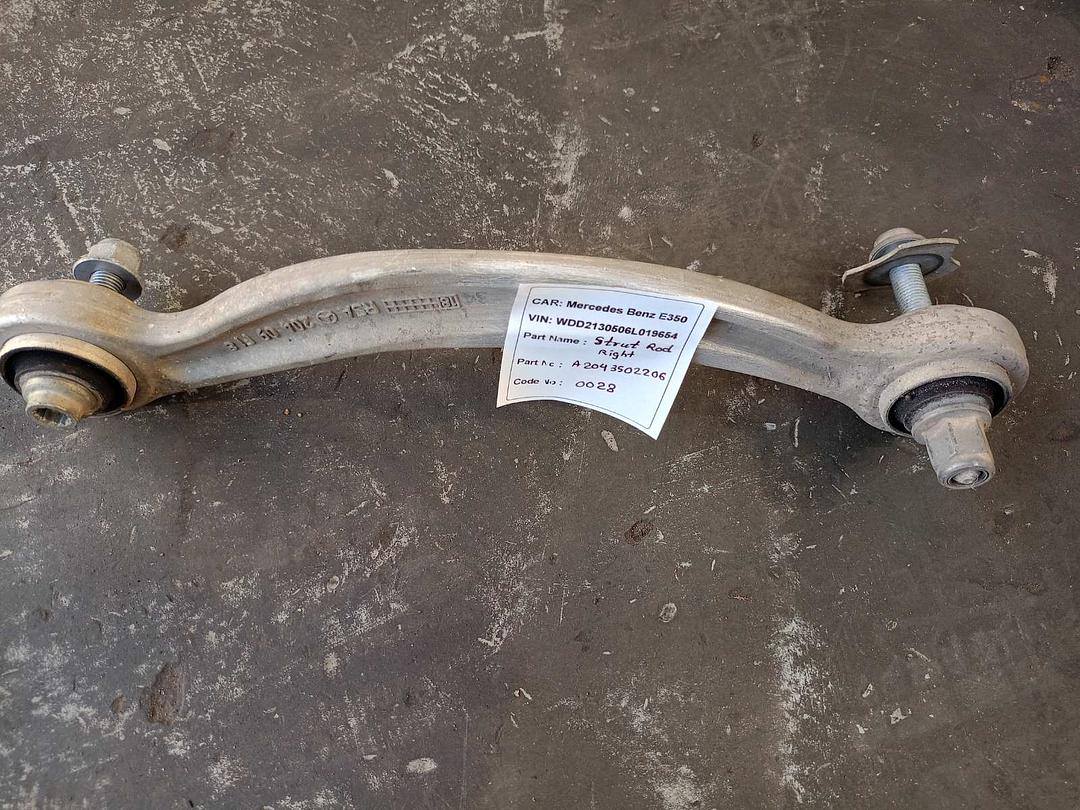 Mercedes-Benz E350 2018 W213 Rear Upper Strut Control Arm Right (used) - A2043502206