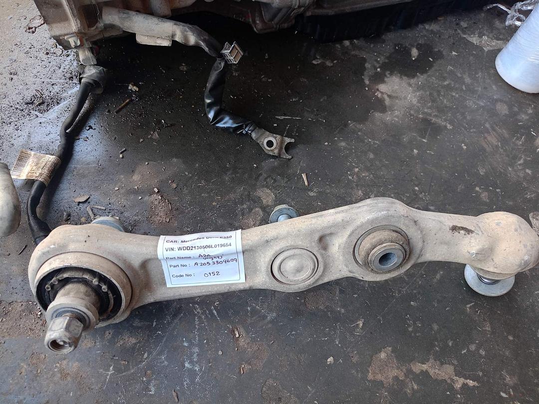 Mercedes-Benz E350 2018 W213 Spring Link Right (used) - A2053309609