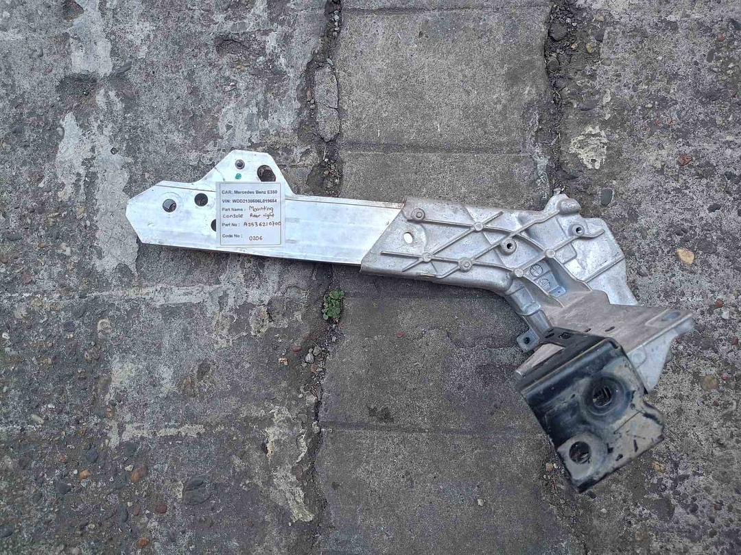 Mercedes-Benz E350 2018 W213 Front Radiator Right Support (used) - A2536210700