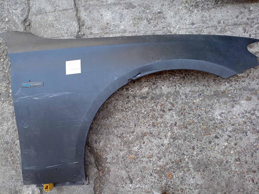 Mercedes-Benz E350 2018 W213 Fender front Right (used) - A2138810243