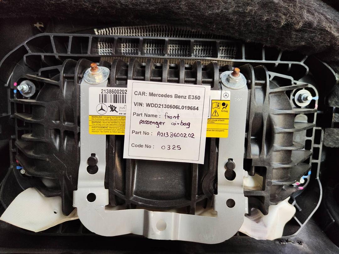 Mercedes-Benz E350 2018 W213 Front Passenger Airbag (used) - A2138600202