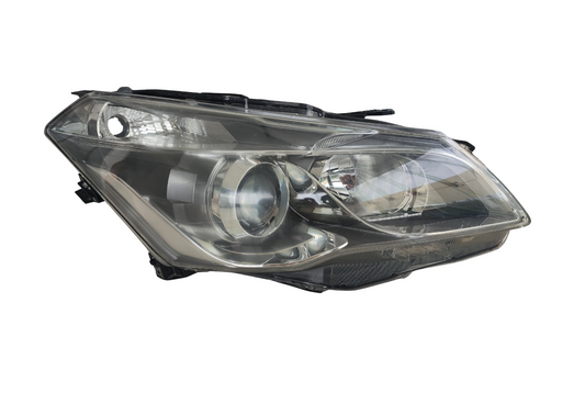 Suzuki Headlight Right 35120-79P30-000