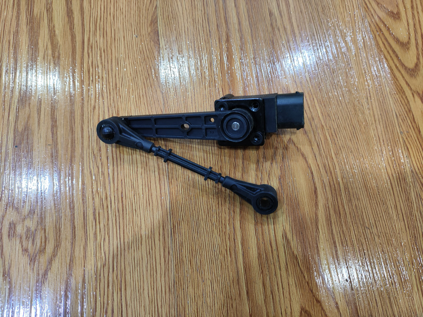 Land Rover Range Rover (2005-2009) High-Level Sensor Rear Right LR020159