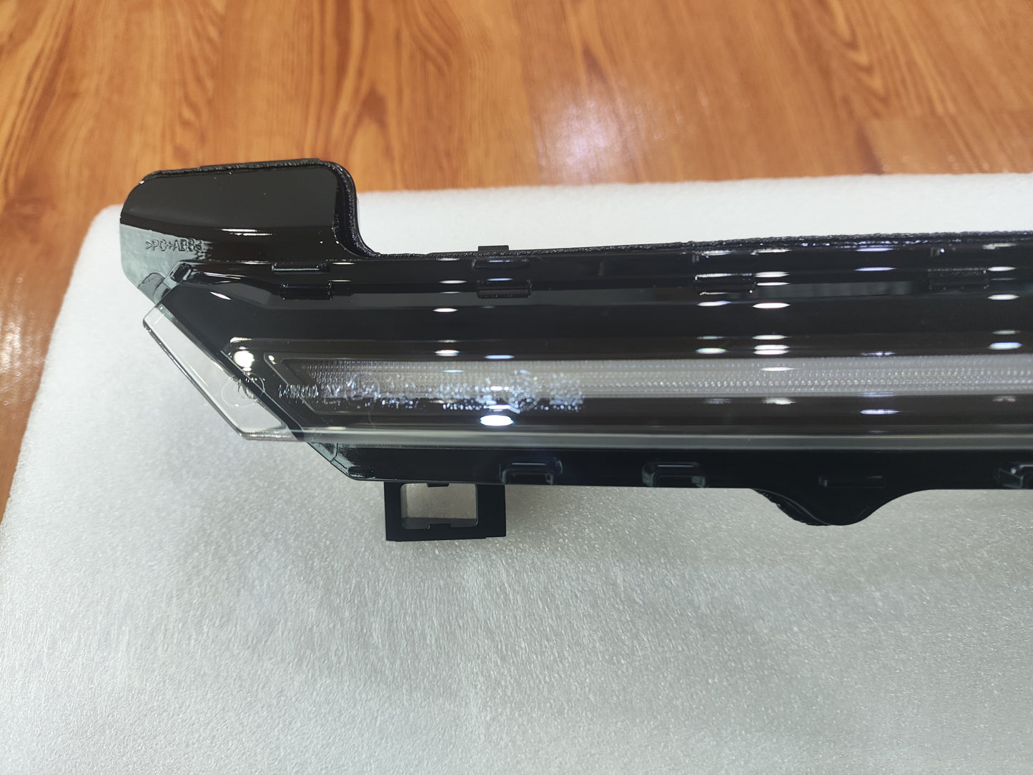 BYD Atto 3 Front Center Position Light  Original SC2E-4102300