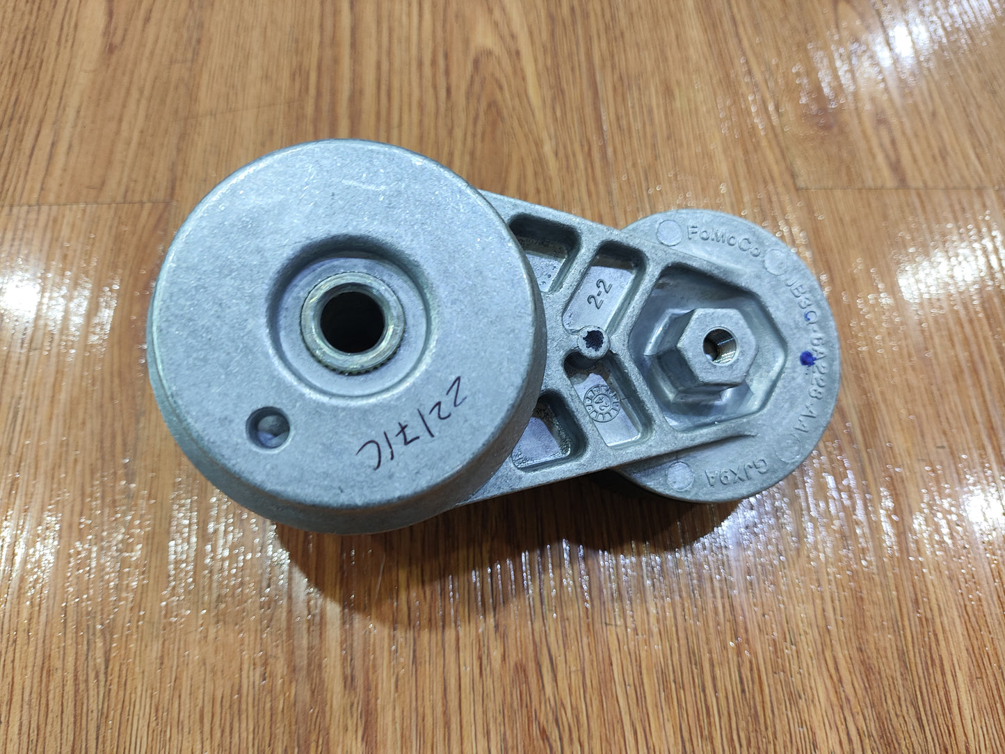 Ford Ranger 2018-2021 V-belt tensioner (2.0) JB3Z6A228A