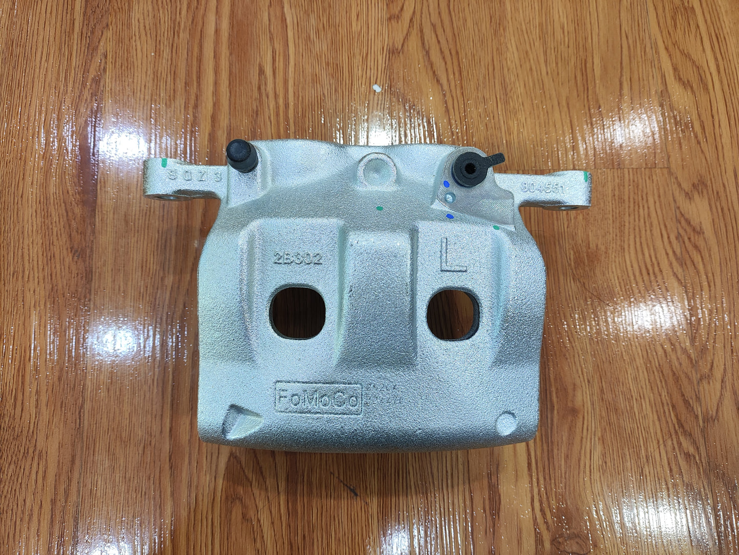 Ford Everest 2015-2022 Front Brake Caliper Left EB3C-2B302-AA/ EB3Z2B121B