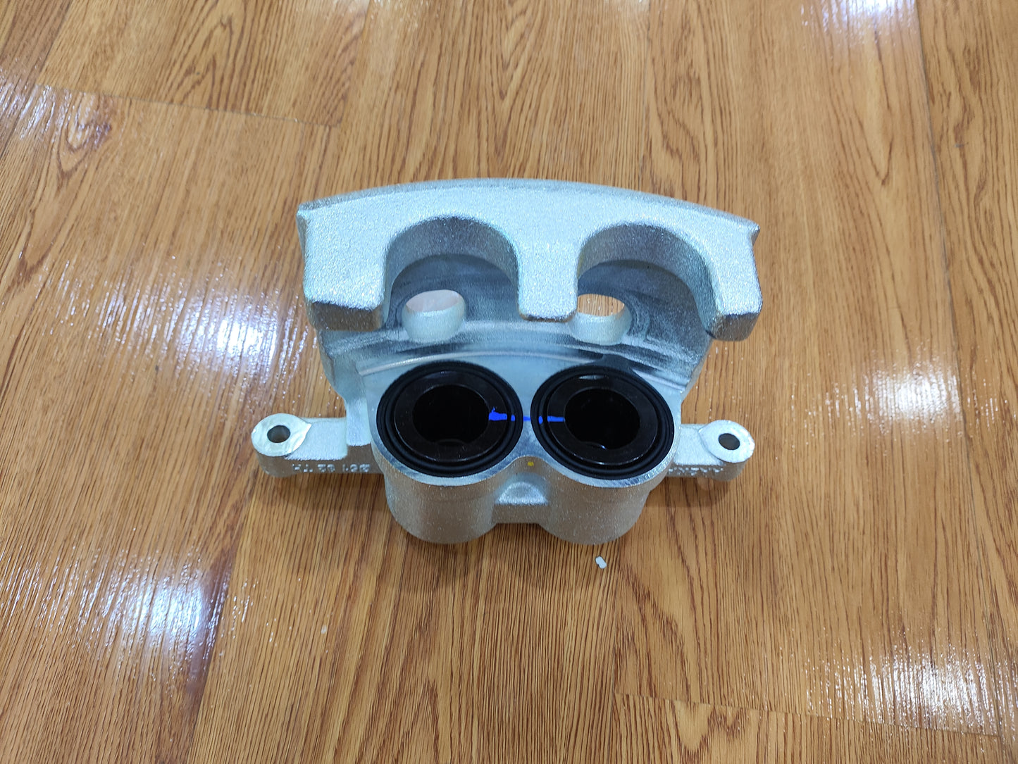 Ford Everest 2015-2022 Front Brake Caliper Right EB3C-2B294-AA/ EB3Z2B120B