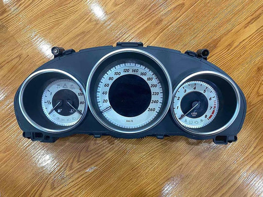 Mercedes-Benz E300 2014 W212 Instrument Cluster (used) - A2129000725