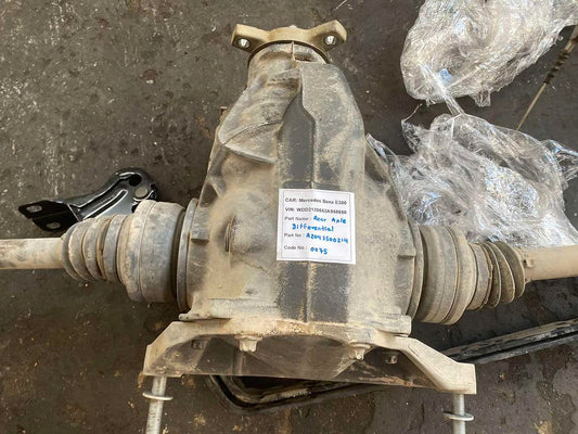 Mercedes-Benz E300 2014 W212 Rear Axle Differential (used) - A2043500214