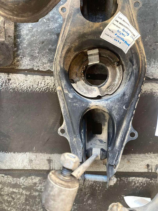 Mercedes-Benz E300 2014 W212 Spring Link Right (used) - A2043503506
