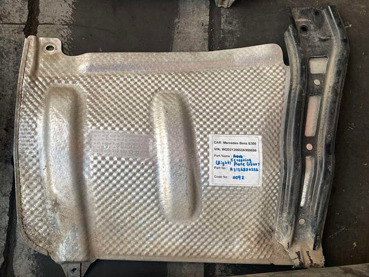 Mercedes-Benz E300 2014 W212 Screening Plate Rear Right (used) - A2126800222