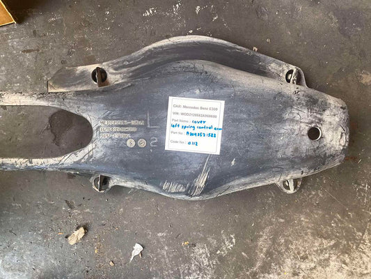 Mercedes-Benz E300 2014 W212 Cover Left Spring Control Arm (used) - A2043521588