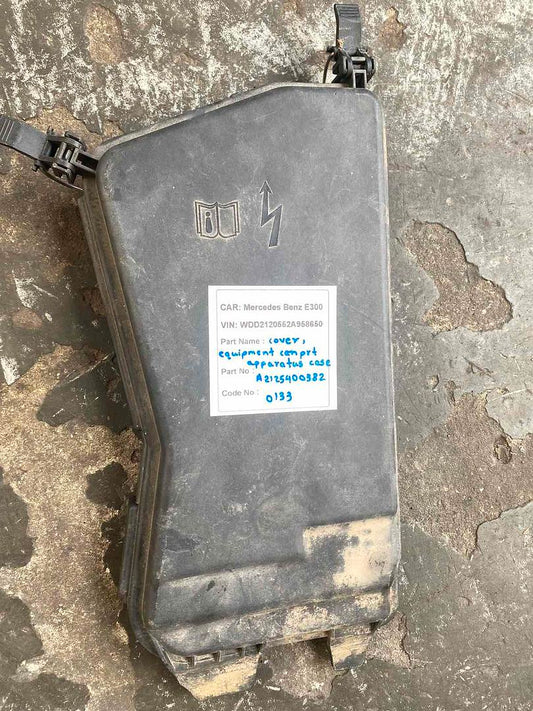 Mercedes-Benz E300 2014 W212 Cover Fuse Box Trim Panel Lid (used) - A2125400382