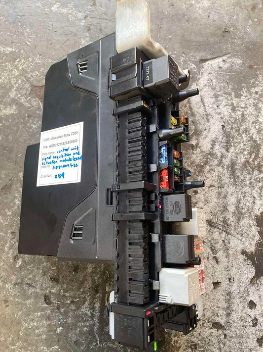 Mercedes-Benz E300 2014 W212 Fuse Box Unit (used) - A2129009722