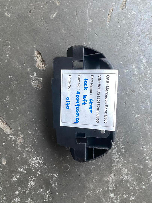 Mercedes-Benz E300 2014 W212 Rear Seat Release Mechanism Handle Right (used) - A2049200164