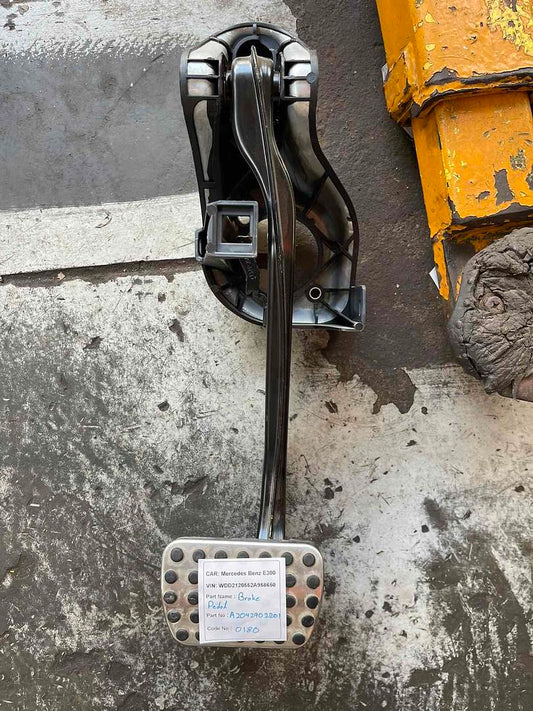 Mercedes-Benz E300 2014 W212 Brake Pedal (used) - A2042902201