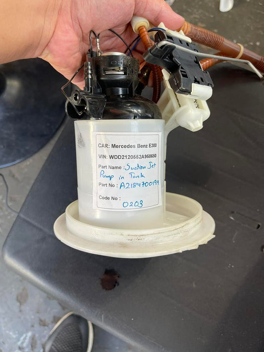 Mercedes-Benz E300 2014 W212 Electric Fuel Pump (used) - A2184700194