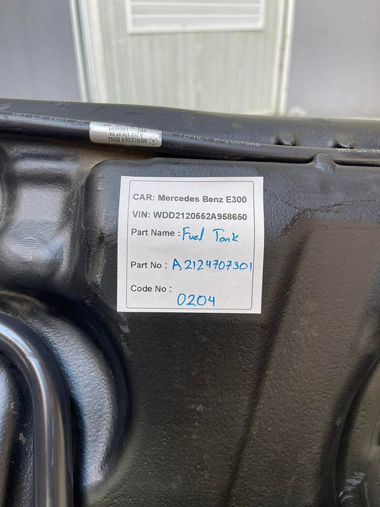 Mercedes-Benz E300 2014 W212 Fuel Tank (used) - A2124707301