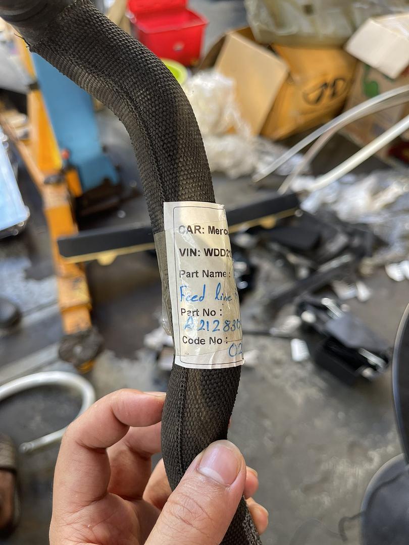Mercedes-Benz E300 2014 W212 Heat Exchanger Feed Hose (used) - A2128304796