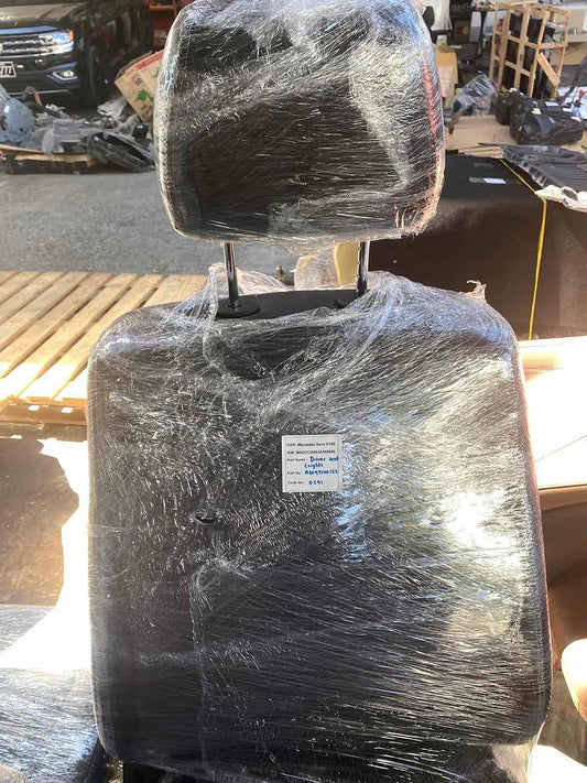 Mercedes-Benz E300 2014 W212 Driver's Seat Right (used) - A2049100122