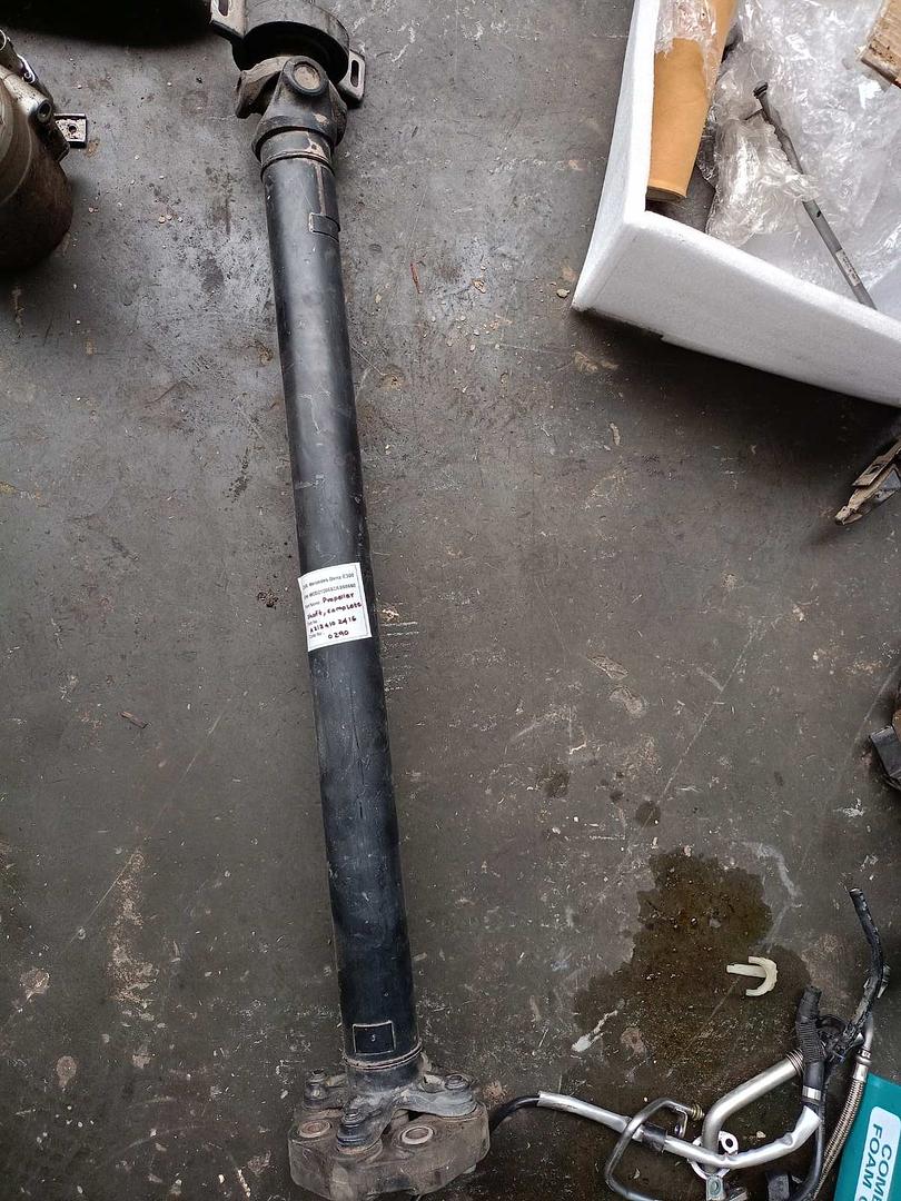 Mercedes-Benz E300 2014 W212 Propeller Shaft Complete (used) - A2124102416