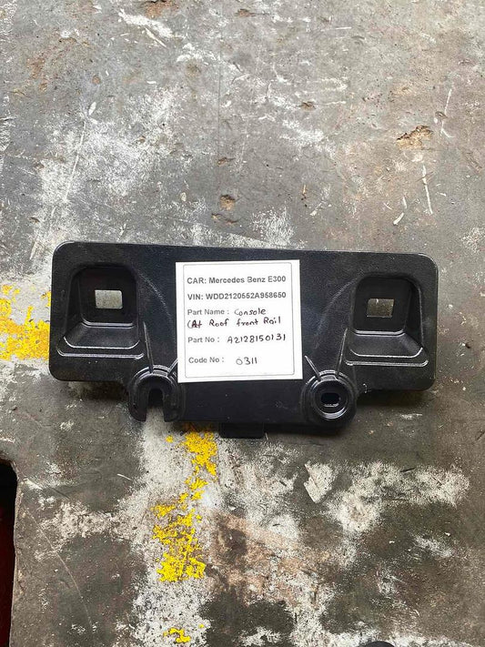 Mercedes-Benz E300 2014 W212 Front Interior Roof Grab Handle (used) - A2128150131