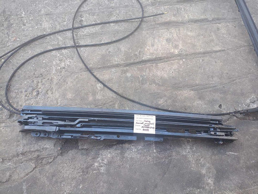 Mercedes-Benz E350 2018 W213 Sliding Sunroof Rail Left (used) - A2137802700