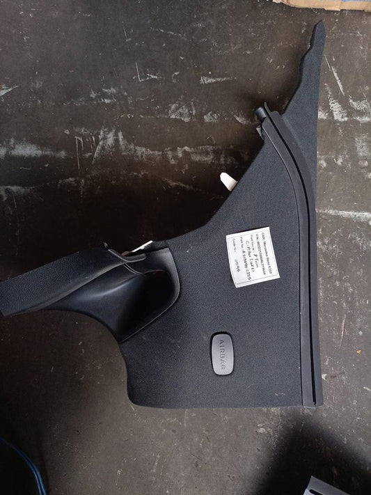 Mercedes-Benz E350 2018 W213 Trim C-Pillar Left (used) - A2136902325