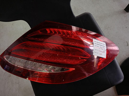 Mercedes-Benz E350 2018 W213 Rear Lamp Right Outer Side (used) - A2139068000
