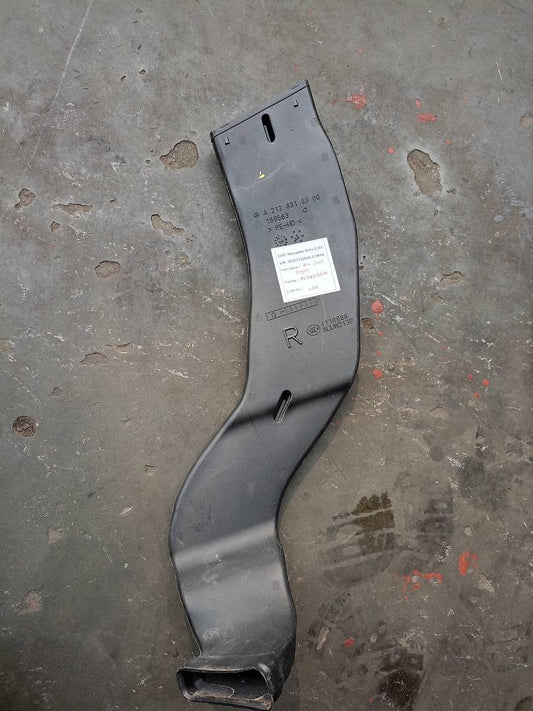 Mercedes-Benz E350 2018 W213 Right B-Pillar Interior Vent (used) - A2138318300