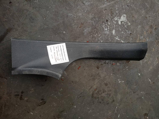 Mercedes-Benz E350 2018 W213 Cover Rail Rear Inside Right (used) - A2136808602