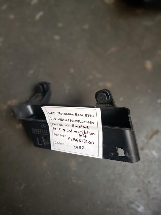 Mercedes-Benz E350 2018 W213 Bracket Heating And Ventilation Left (used) - A2138313700