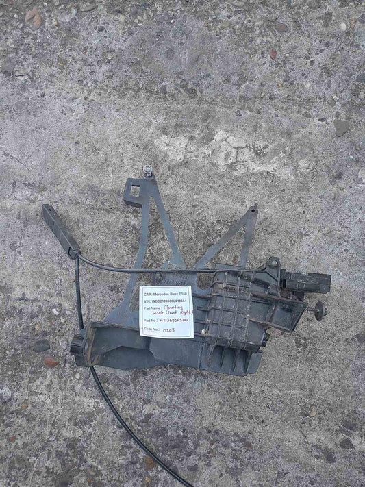 Mercedes-Benz E350 2018 W213 Radiator Slam Panel Holder Front Right (used) - A2136206500