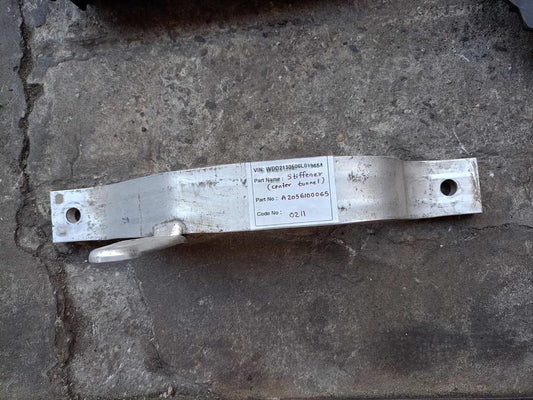 Mercedes-Benz E350 2018 W213 Tunnel Centre Support Bracket (used) - A2056100065