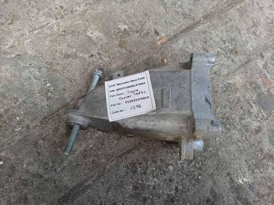 Mercedes-Benz E350 2018 W213 Engine Carrier Left (used) - A2742234600