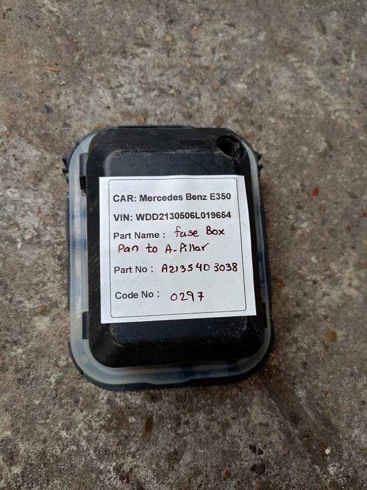 Mercedes-Benz E350 2018 W213 Fuse Box (used) - A2135403038